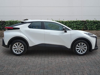 Used Toyota C-HR 2024 for sale - 78990071: Photo