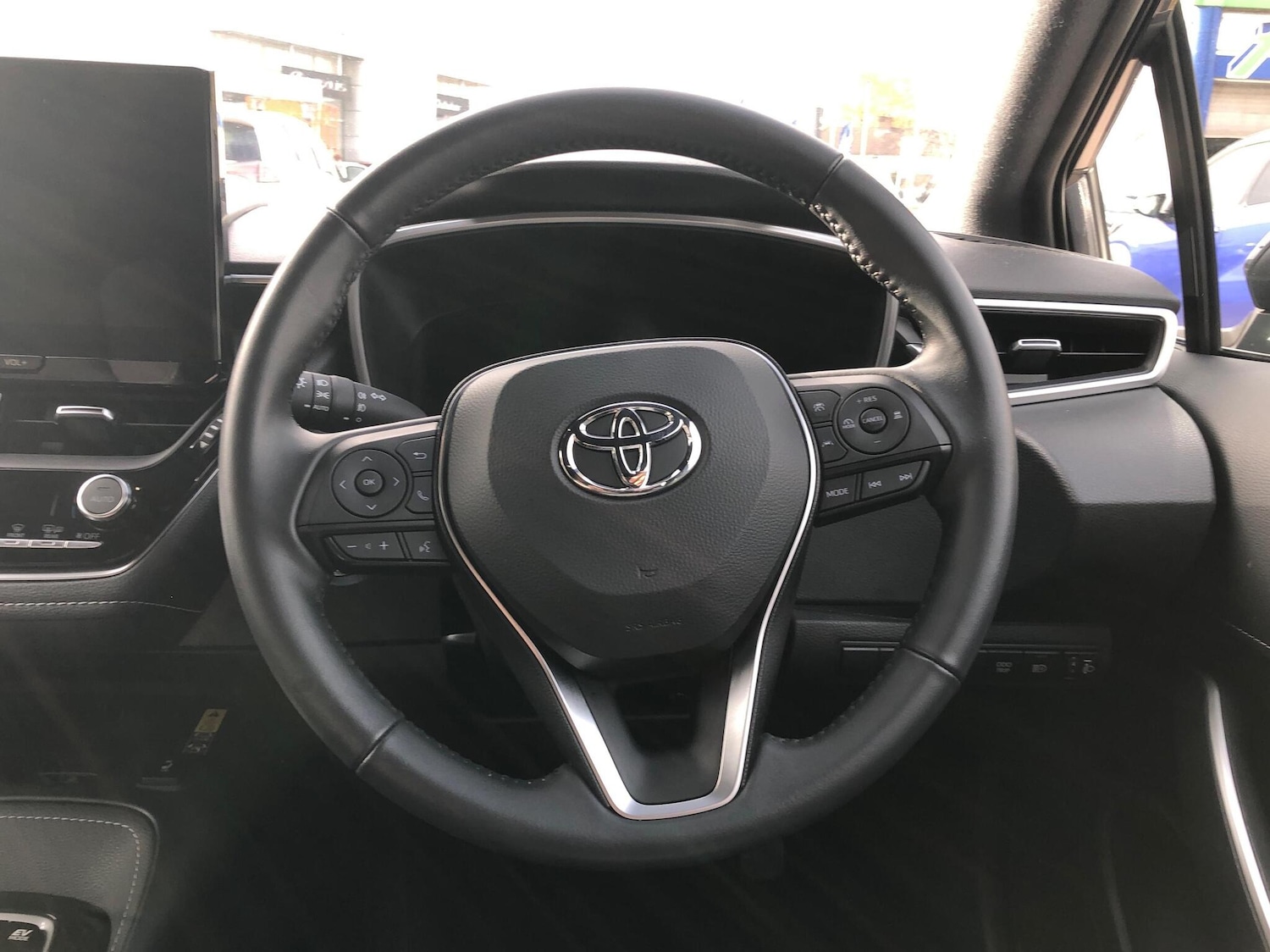 Used Toyota Corolla 2024 for sale - 76609234: Photo 12