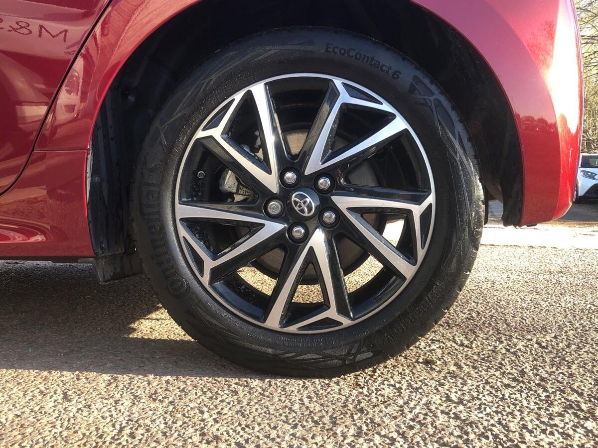 Used Toyota Yaris 2020 for sale - 76609282: Photo 16