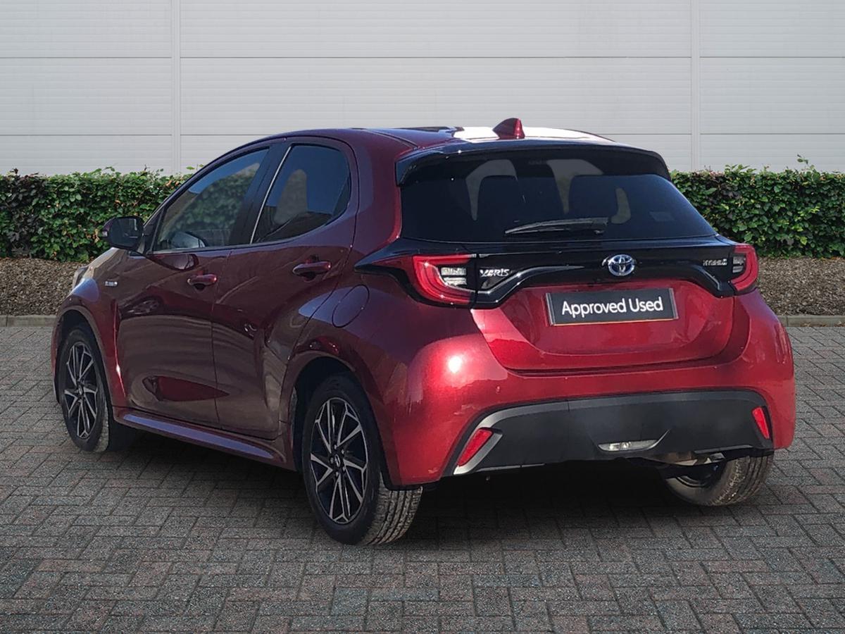 Used Toyota Yaris 2020 for sale - 76609282: Photo 2