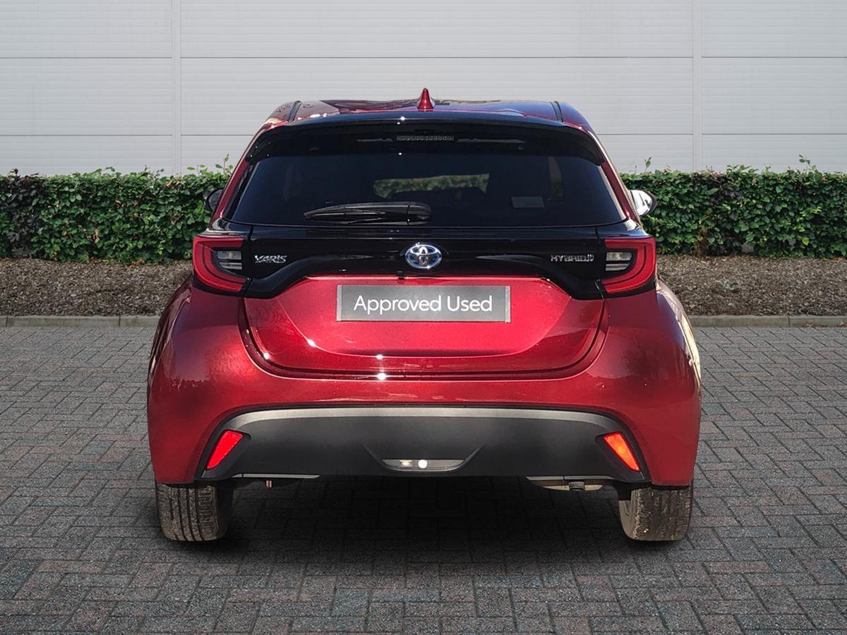 Used Toyota Yaris 2020 for sale - 76609282: Photo 4