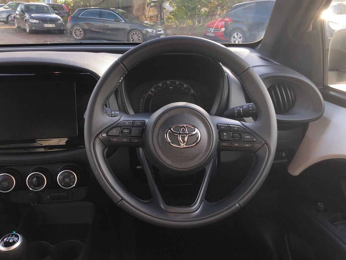 Used Toyota Aygo X 2025 for sale - 76574662: Photo 18