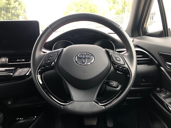 Used Toyota C-HR 2023 for sale - 75521647: Photo 11