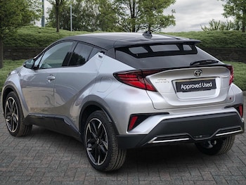 Used Toyota C-HR 2023 for sale - 75521647: Photo