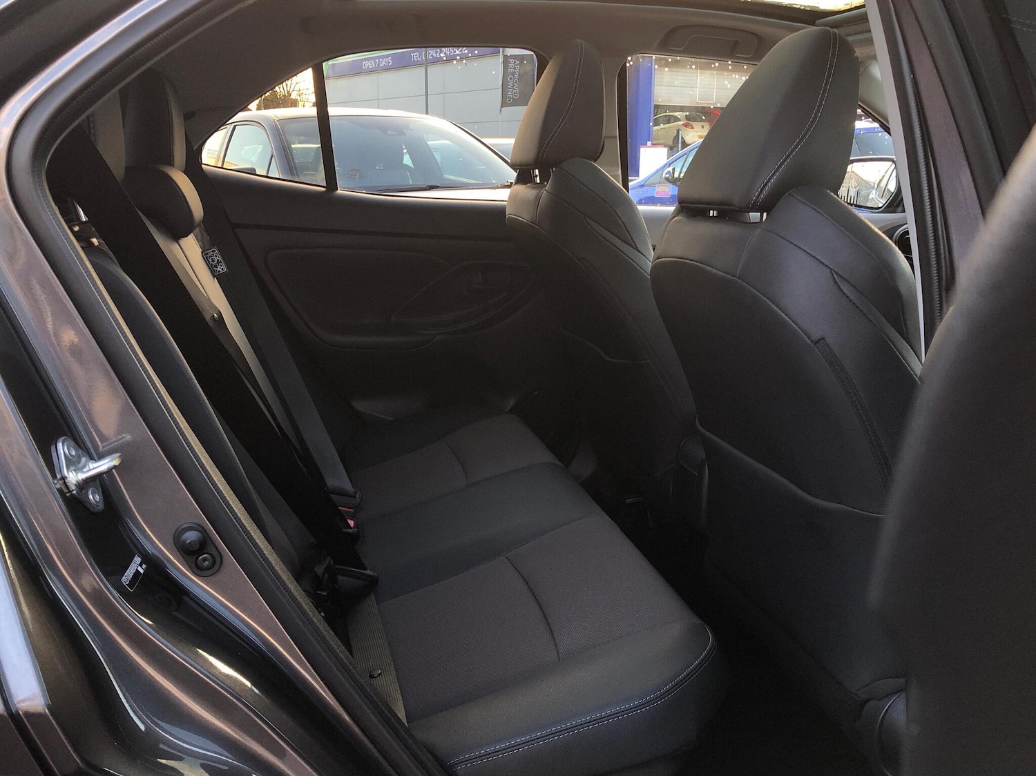 Used Toyota Yaris Cross 2023 for sale - 76434333: Photo 15