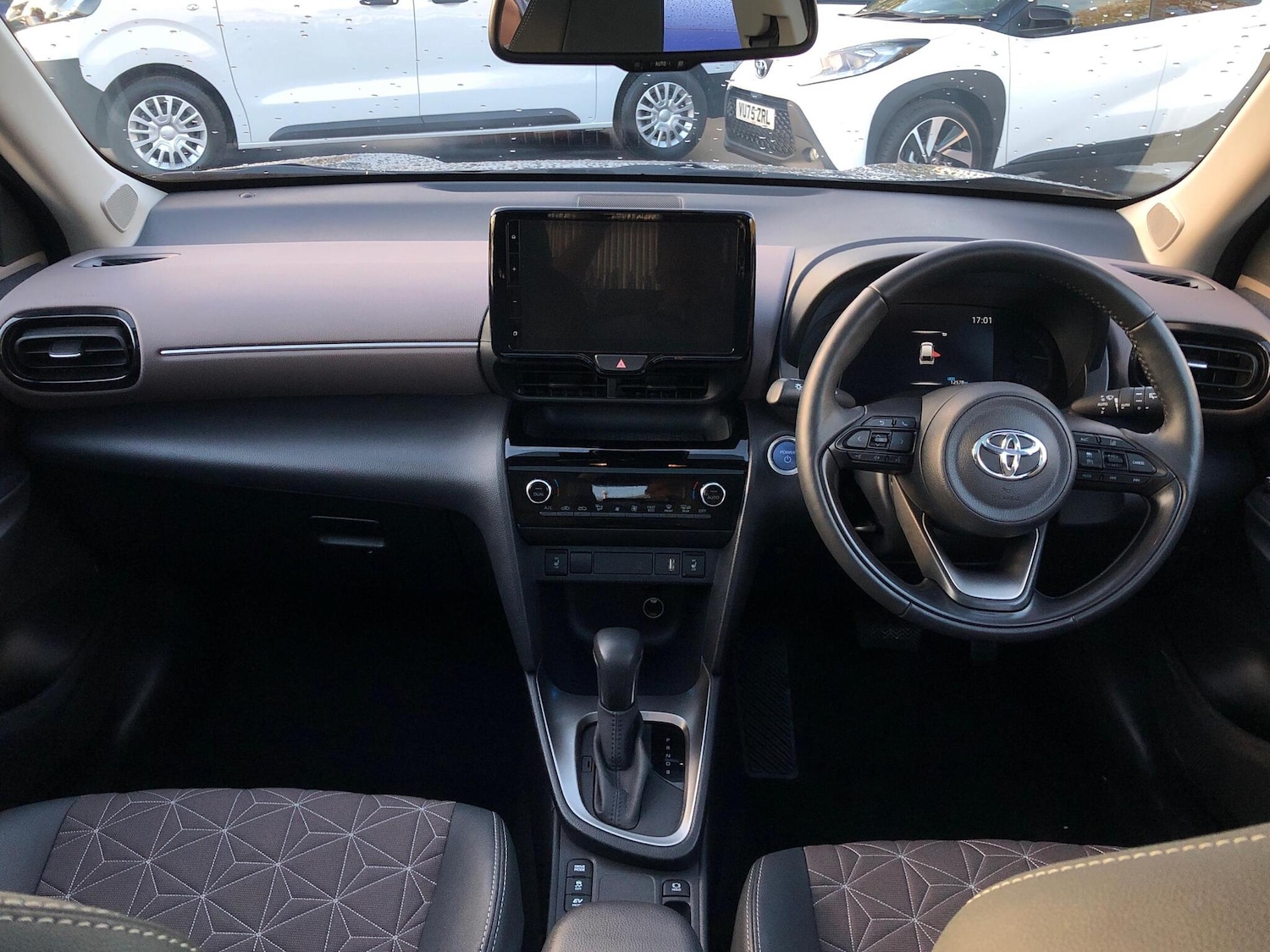 Used Toyota Yaris Cross 2023 for sale - 76434333: Photo 7