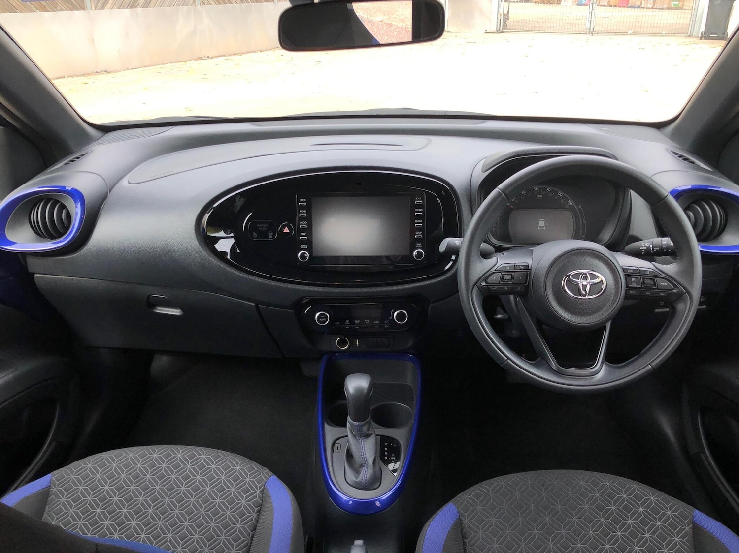 Used Toyota Aygo X 2022 for sale - 76176086: Photo 12