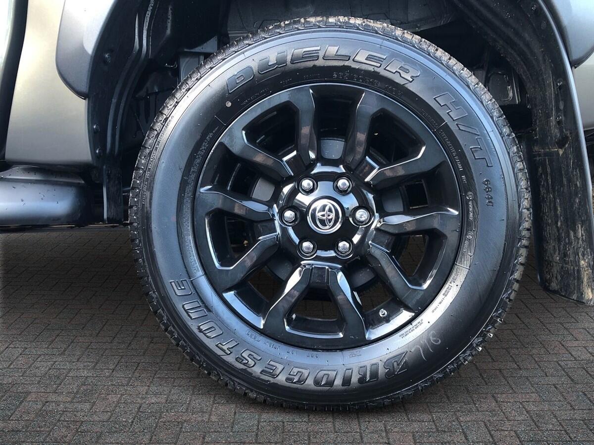 Used Toyota Hilux 2025 for sale - 76942844: Photo 13