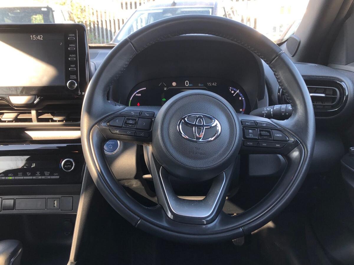 Used Toyota Yaris Cross 2023 for sale - 78049054: Photo 14