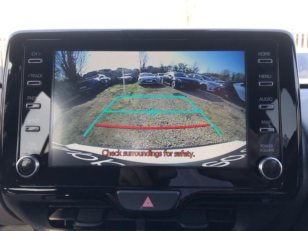 Used Toyota Yaris Cross 2023 for sale - 78049054: Photo 15