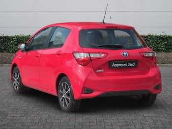 Used Toyota Yaris 2018 for sale - 79742778: Photo