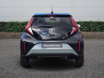 Used Toyota Aygo X 2025 for sale - 77052396: Photo