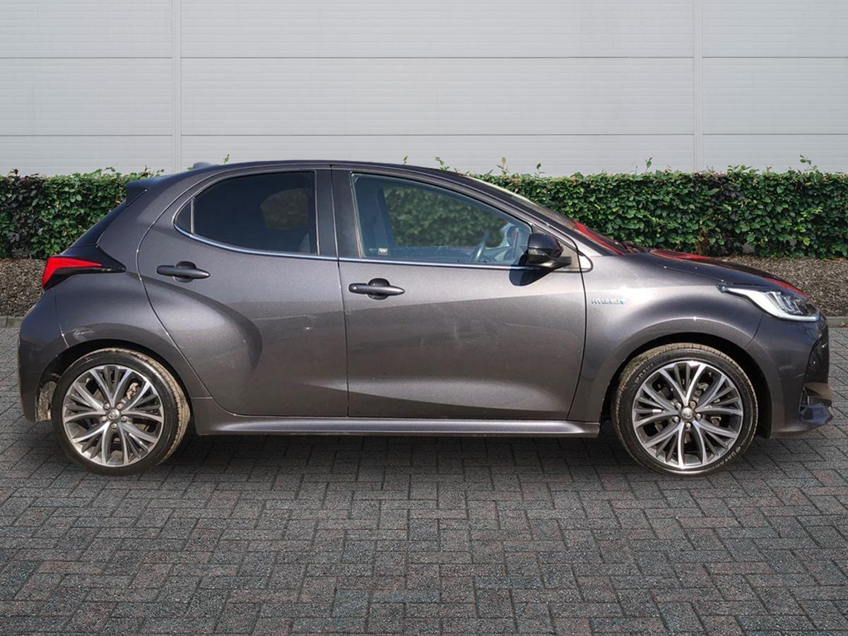 Used Toyota Yaris 2020 for sale - 78158247: Photo 4