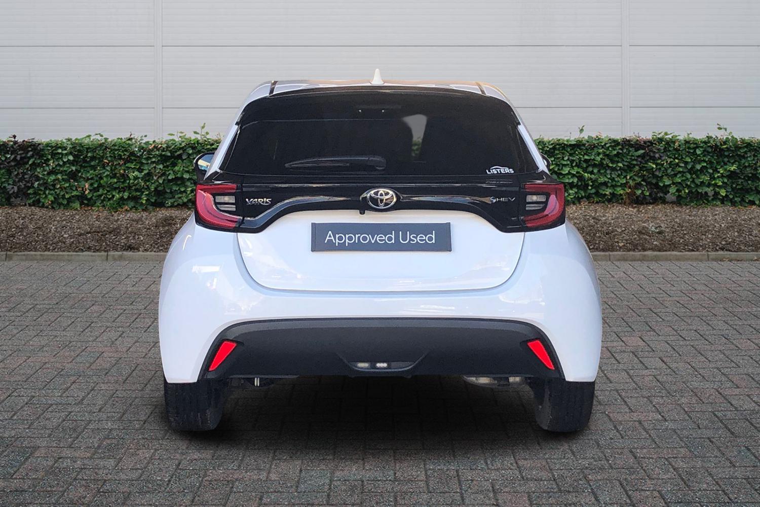 Used Toyota Yaris 2024 for sale - 77926857: Photo 4