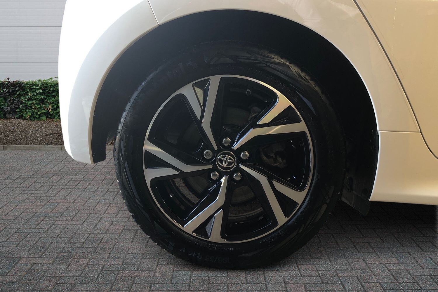 Used Toyota Yaris 2024 for sale - 77926857: Photo 6