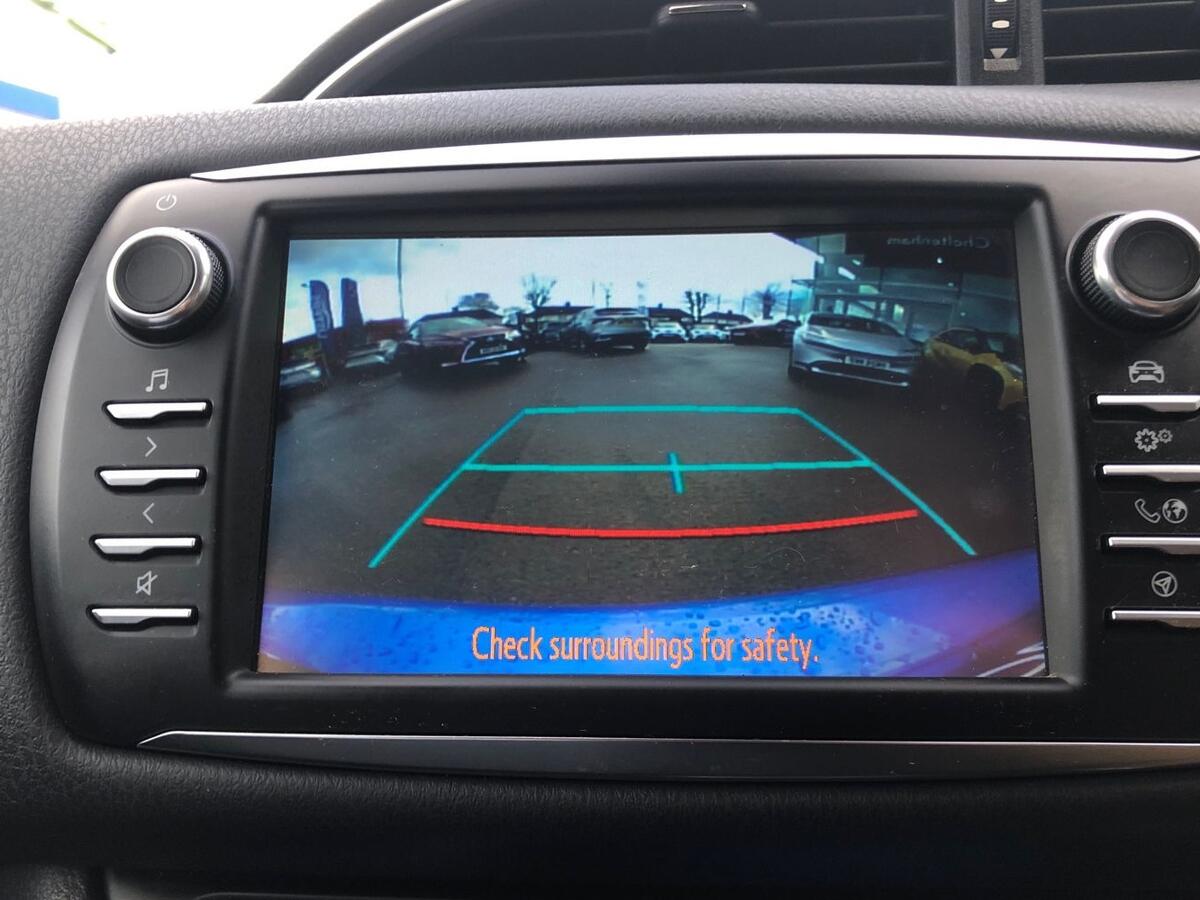 Used Toyota Yaris 2020 for sale - 77321319: Photo 13