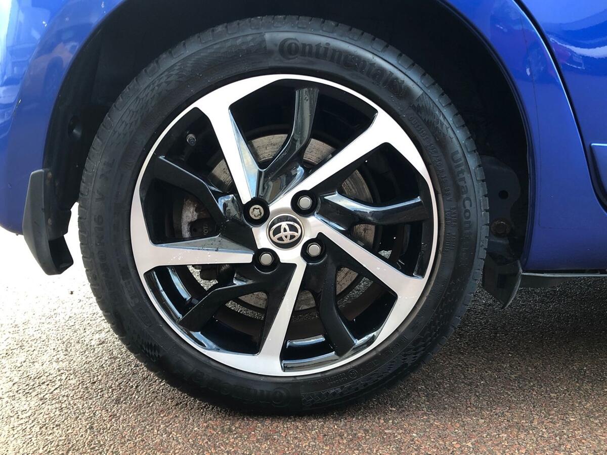 Used Toyota Yaris 2020 for sale - 77321319: Photo 19