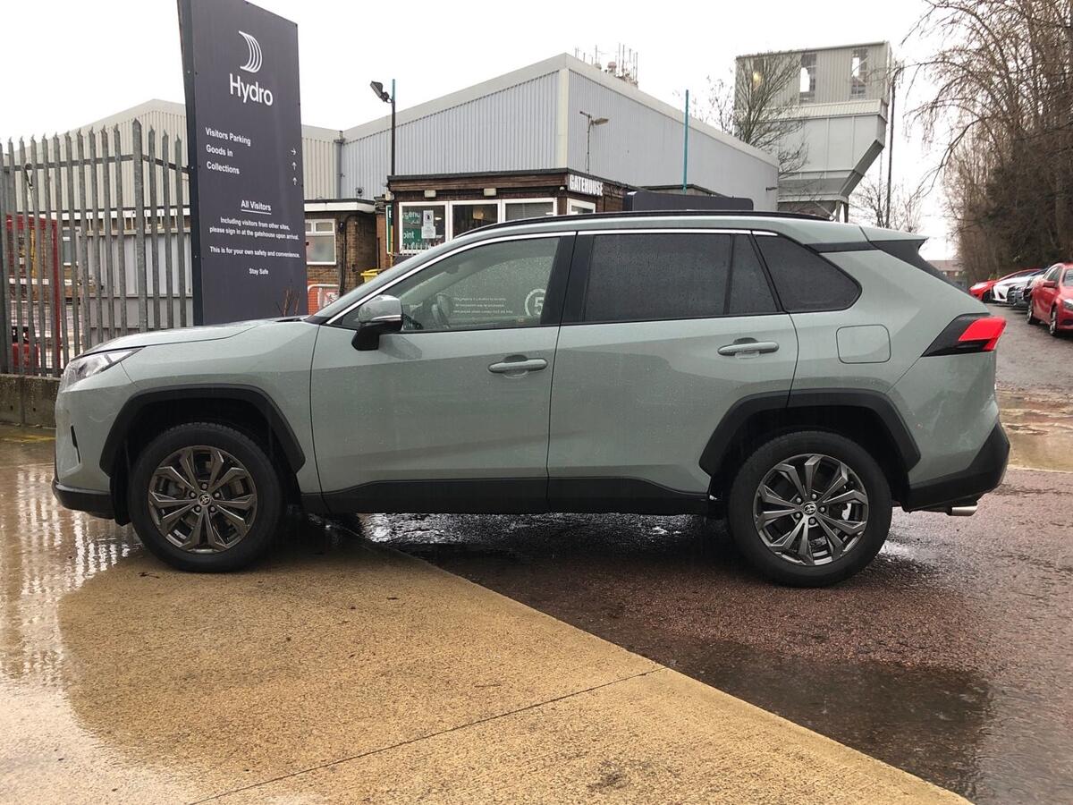 Used Toyota RAV4 2022 for sale - 77218243: Photo 18