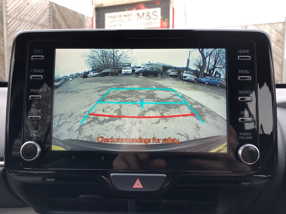 Used Toyota Yaris 2021 for sale - 77587957: Photo 20