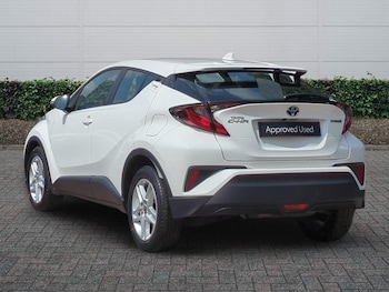 Used Toyota C-HR 2023 for sale - 79318339: Photo