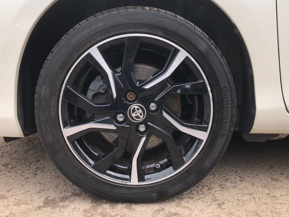 Used Toyota Yaris 2017 for sale - 77926818: Photo 14