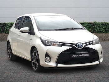 Used Toyota Yaris 2017 for sale - 77926818: Photo