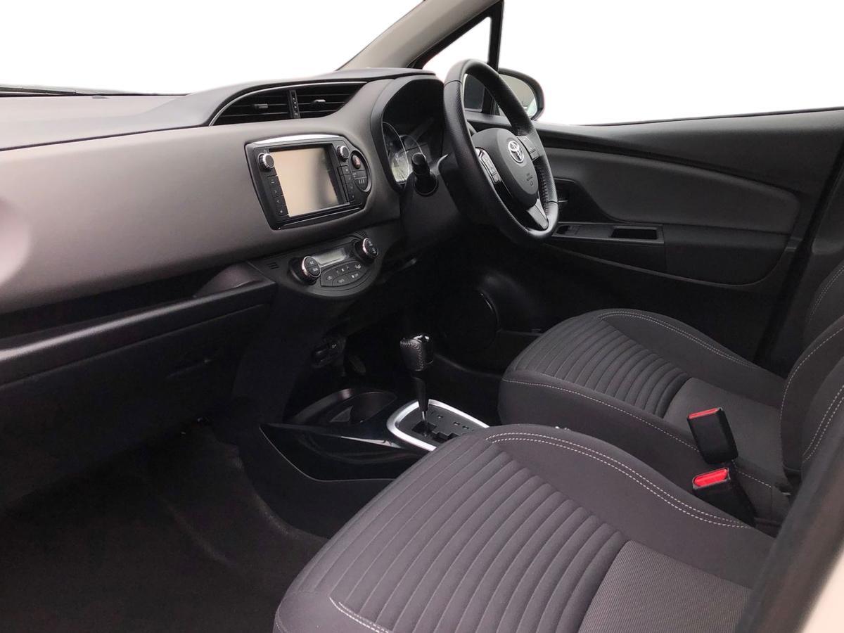 Used Toyota Yaris 2017 for sale - 77926818: Photo 7