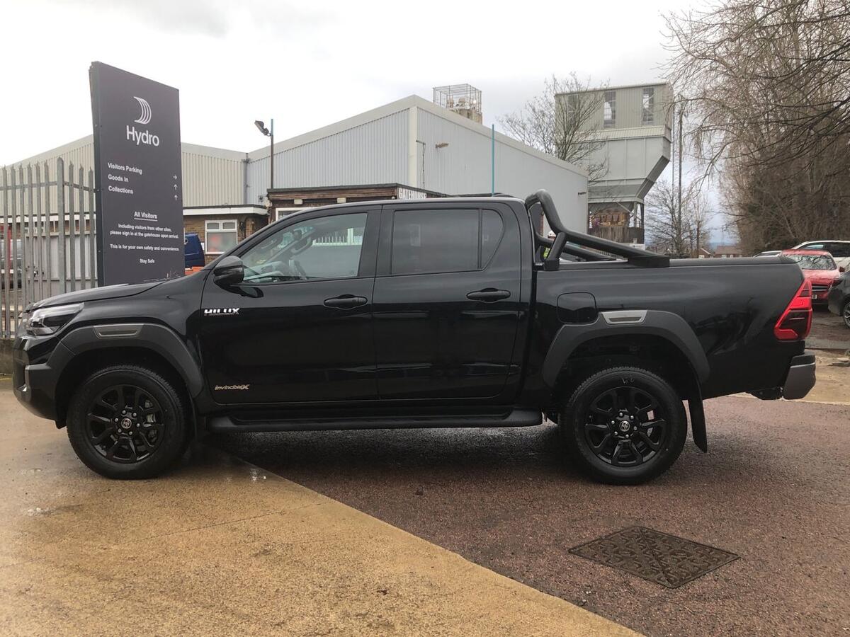 Used Toyota Hilux 2025 for sale - 77292979: Photo 17