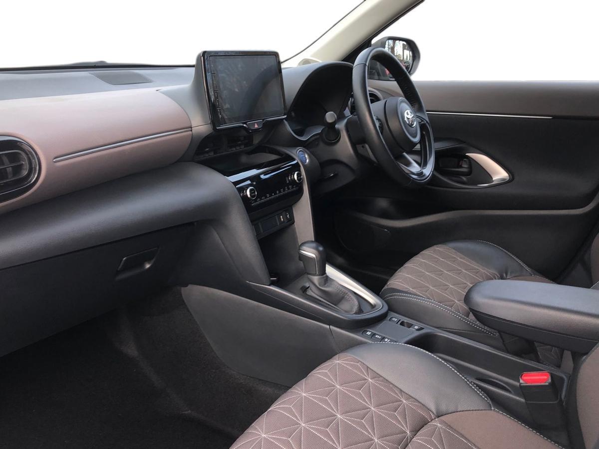 Used Toyota Yaris Cross 2024 for sale - 78059344: Photo 7