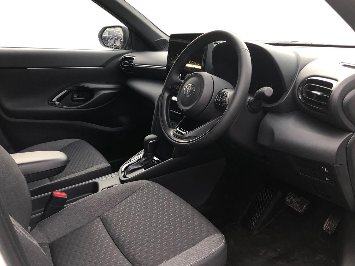 Used Toyota Yaris Cross 2026 for sale - 77315838: Photo 14