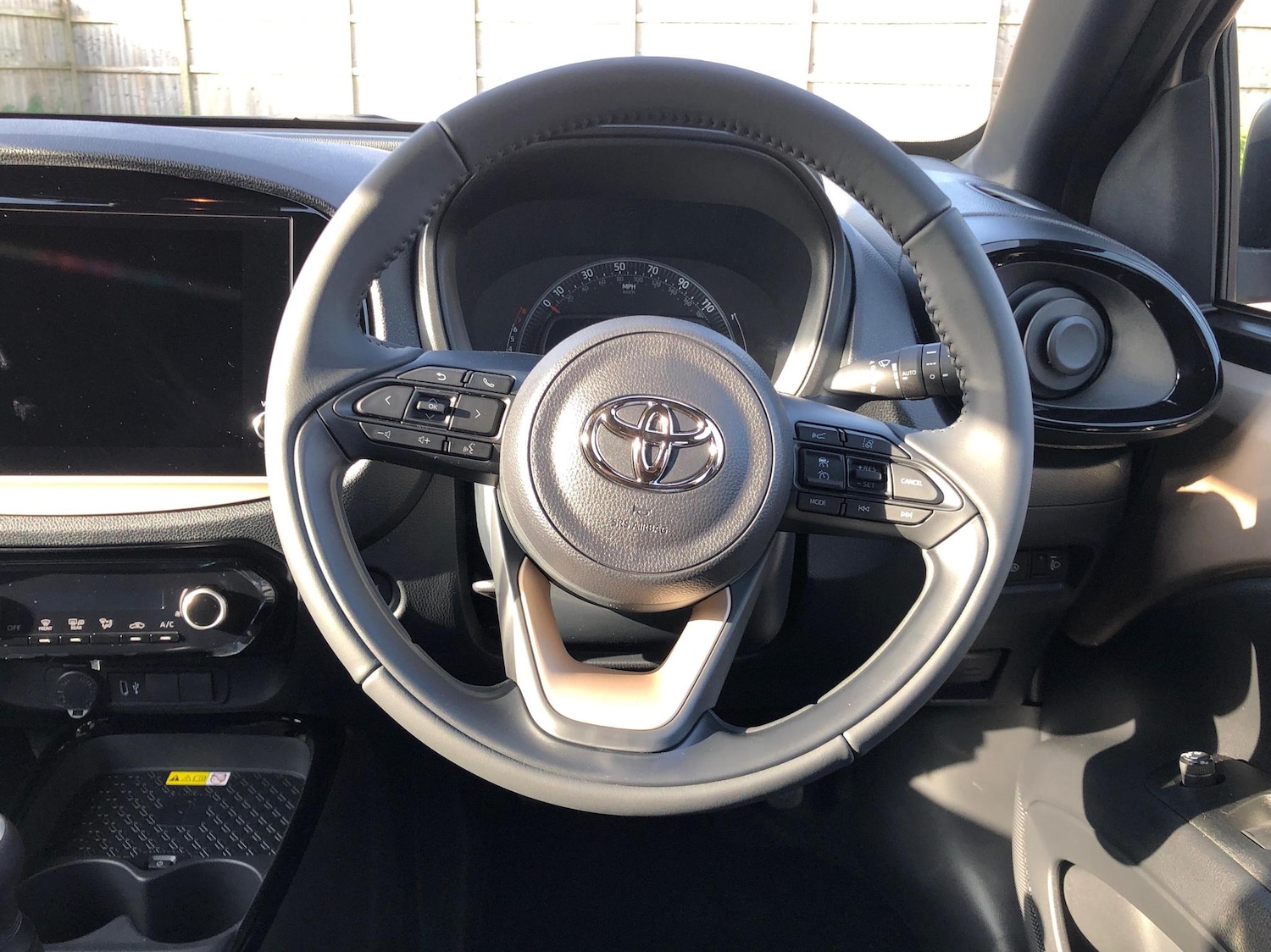 Used Toyota Aygo X 2024 for sale - 77346372: Photo 11