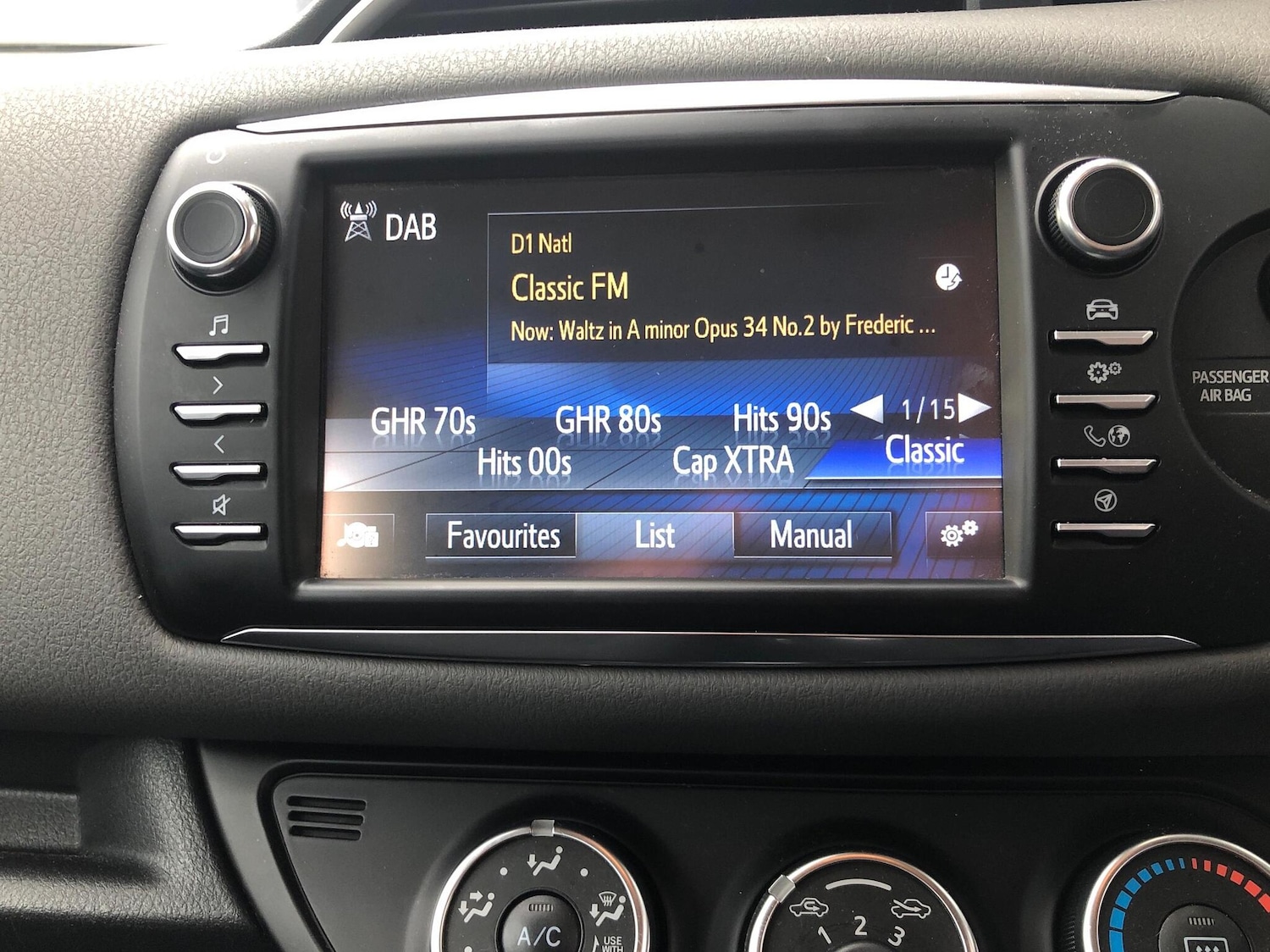 Used Toyota Yaris 2020 for sale - 77013379: Photo 13