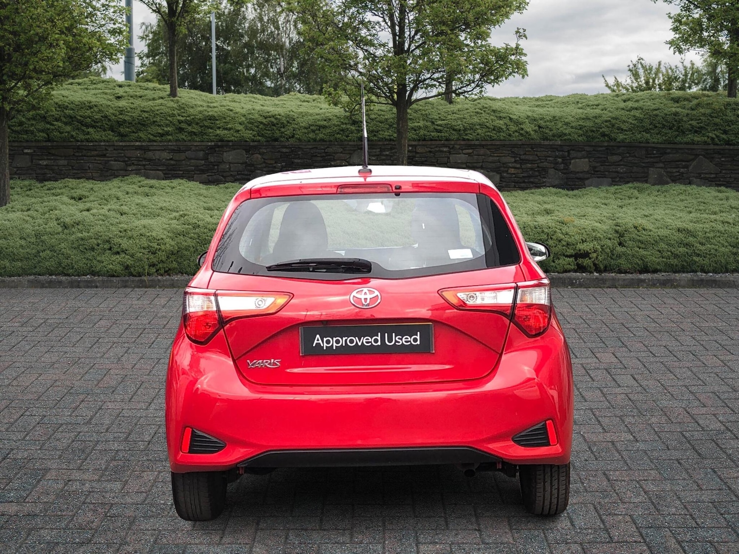 Used Toyota Yaris 2020 for sale - 77013379: Photo 8