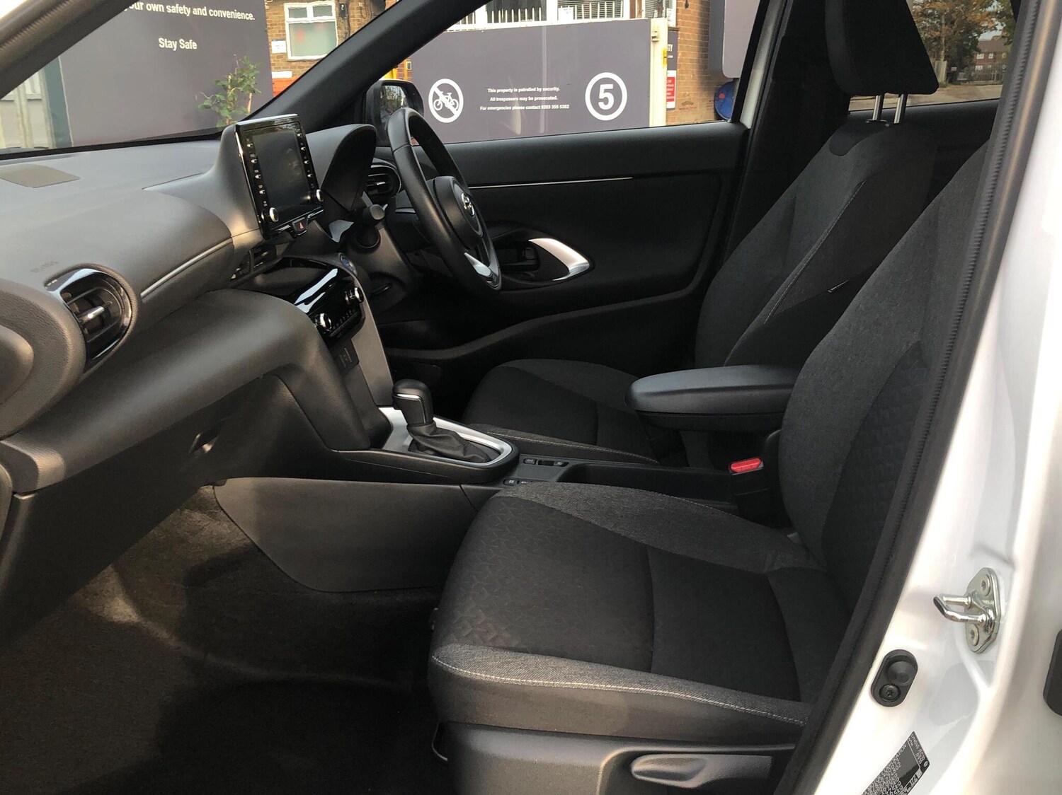 Used Toyota Yaris 2023 for sale - 76486585: Photo 10