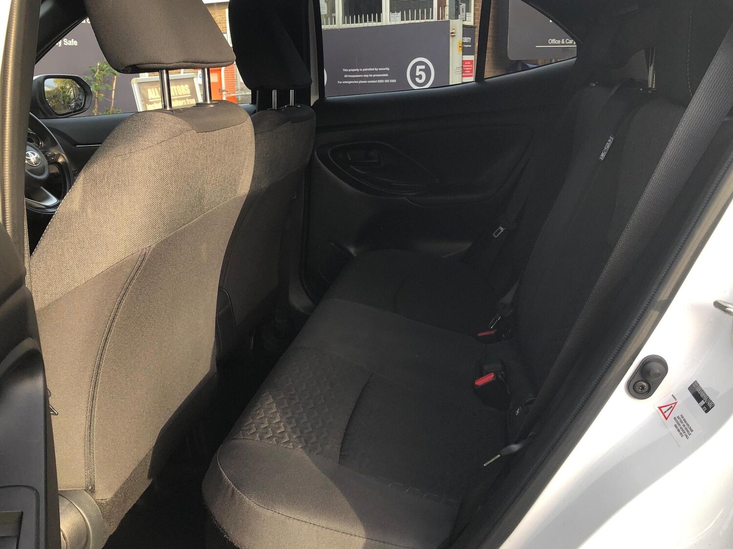 Used Toyota Yaris 2023 for sale - 76486585: Photo 12