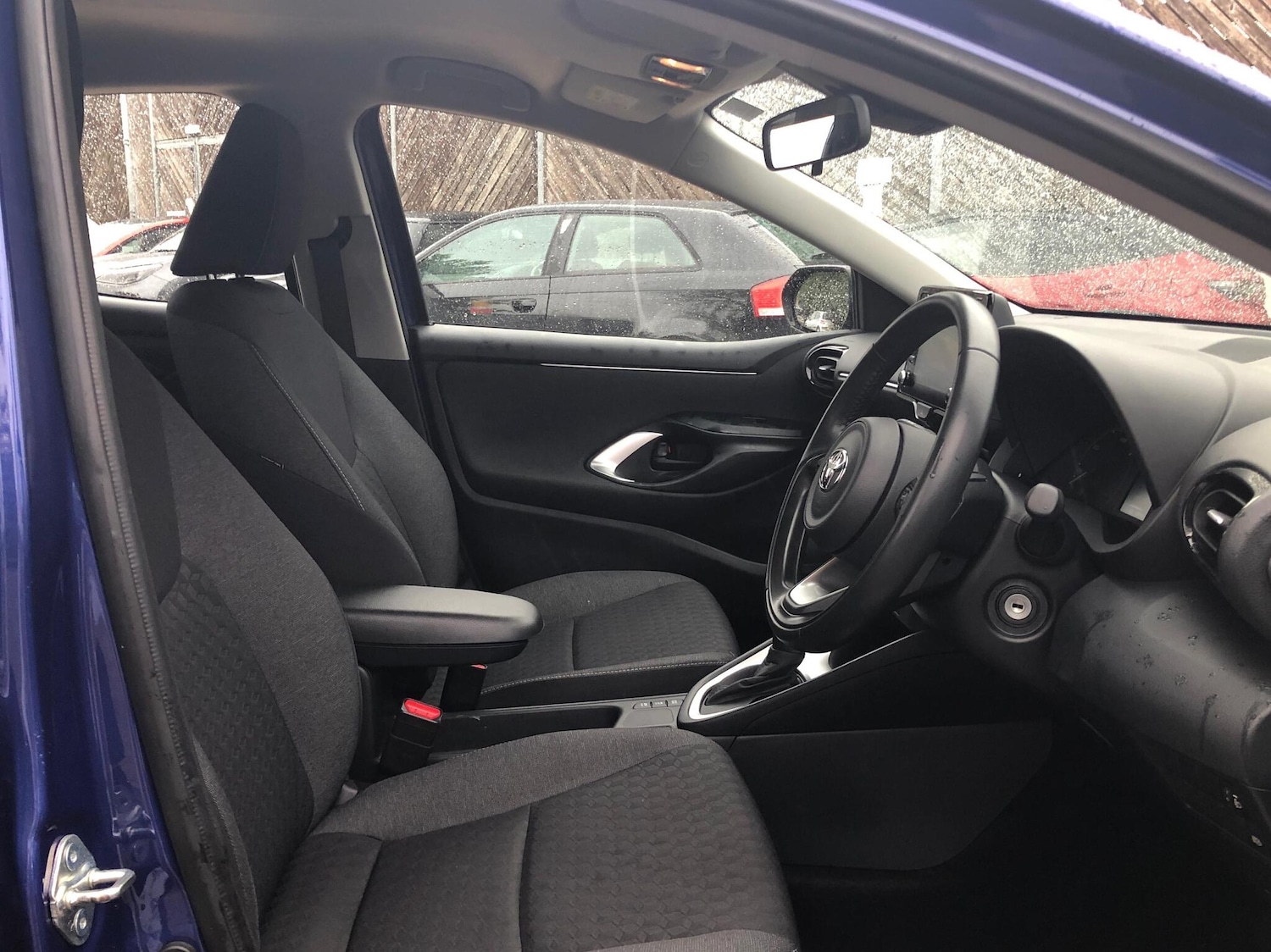 Used Toyota Yaris 2022 for sale - 76168404: Photo 13