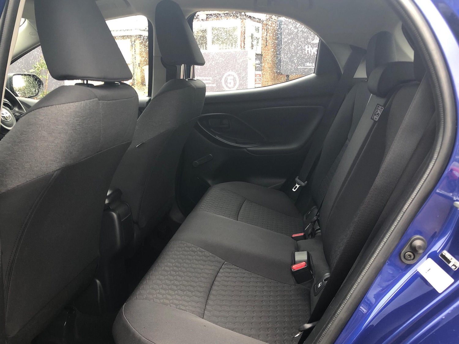 Used Toyota Yaris 2022 for sale - 76168404: Photo 14