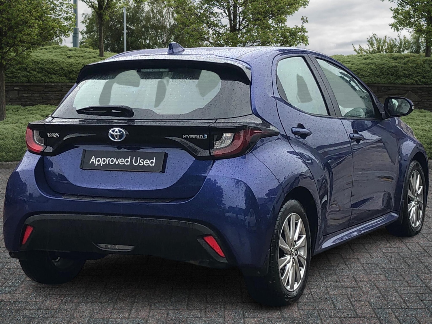 Used Toyota Yaris 2022 for sale - 76168404: Photo 2