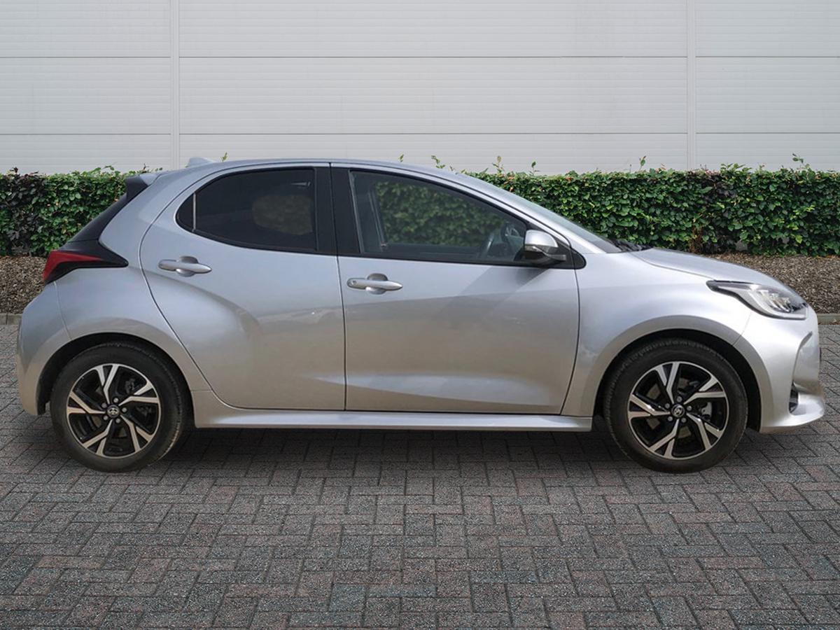 Used Toyota Yaris 2024 for sale - 78206396: Photo 5