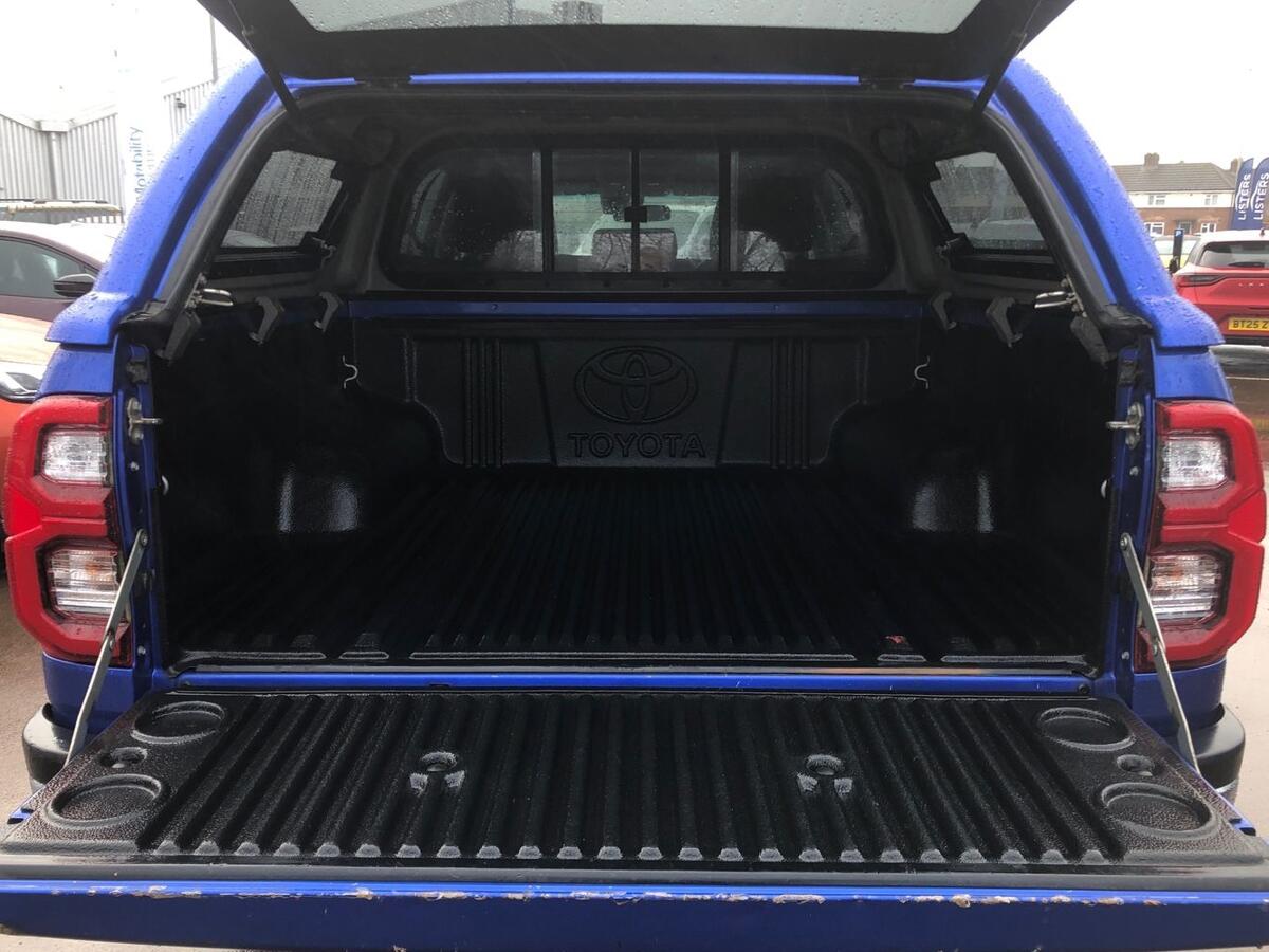 Used Toyota Hilux 2021 for sale - 77280569: Photo 10