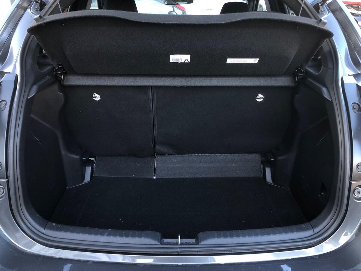 Used Toyota Yaris 2023 for sale - 77724973: Photo 10