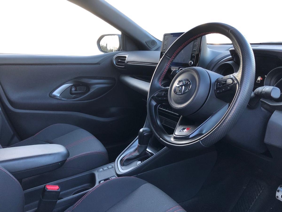 Used Toyota Yaris 2023 for sale - 77724973: Photo 12