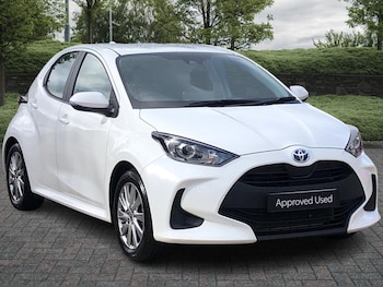 Used Toyota Yaris 2023 for sale - 75783359: Photo