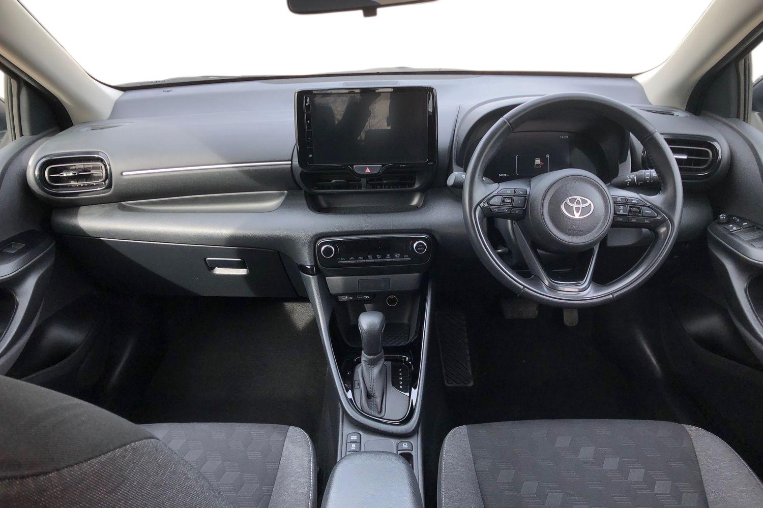 Used Toyota Yaris 2024 for sale - 77884848: Photo 8