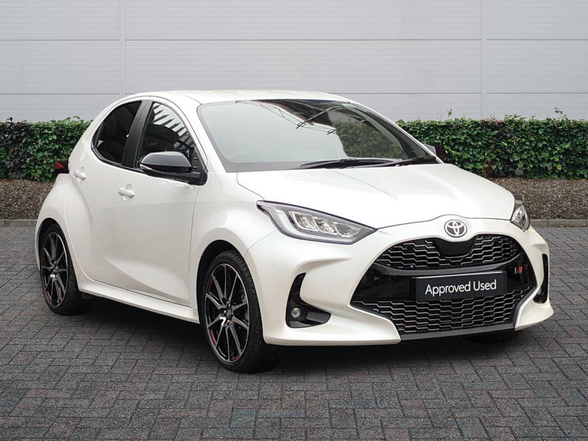 Used Toyota Yaris 2023 for sale - 77627105: Photo 1