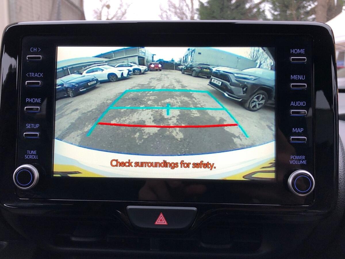 Used Toyota Yaris 2023 for sale - 77627105: Photo 13