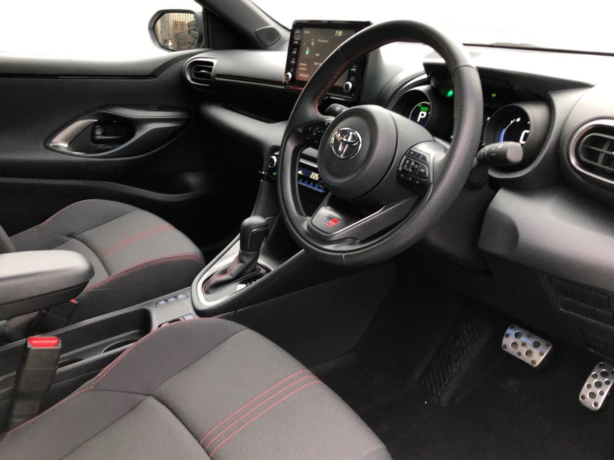 Used Toyota Yaris 2023 for sale - 77627105: Photo 14