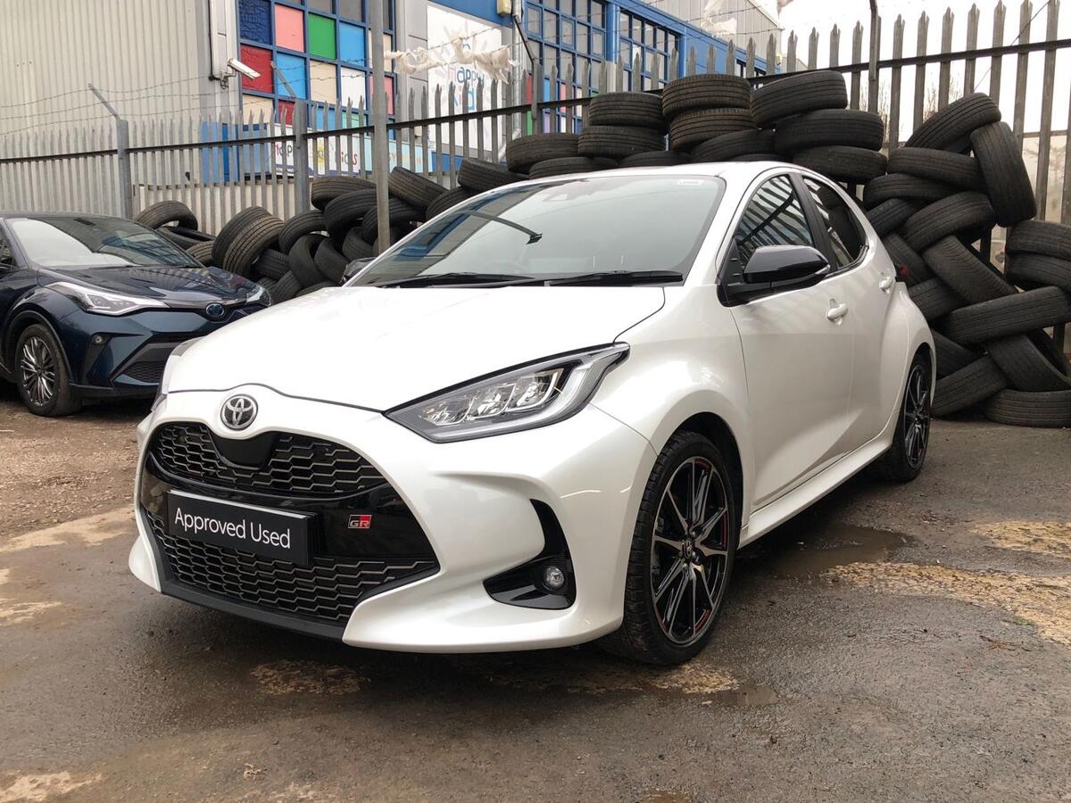 Used Toyota Yaris 2023 for sale - 77627105: Photo 6