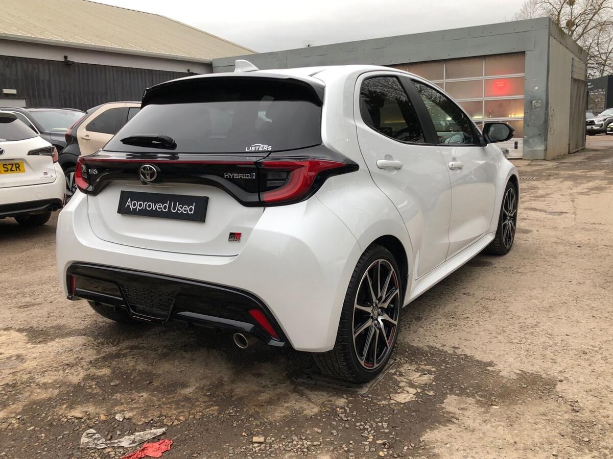 Used Toyota Yaris 2023 for sale - 77627105: Photo 8