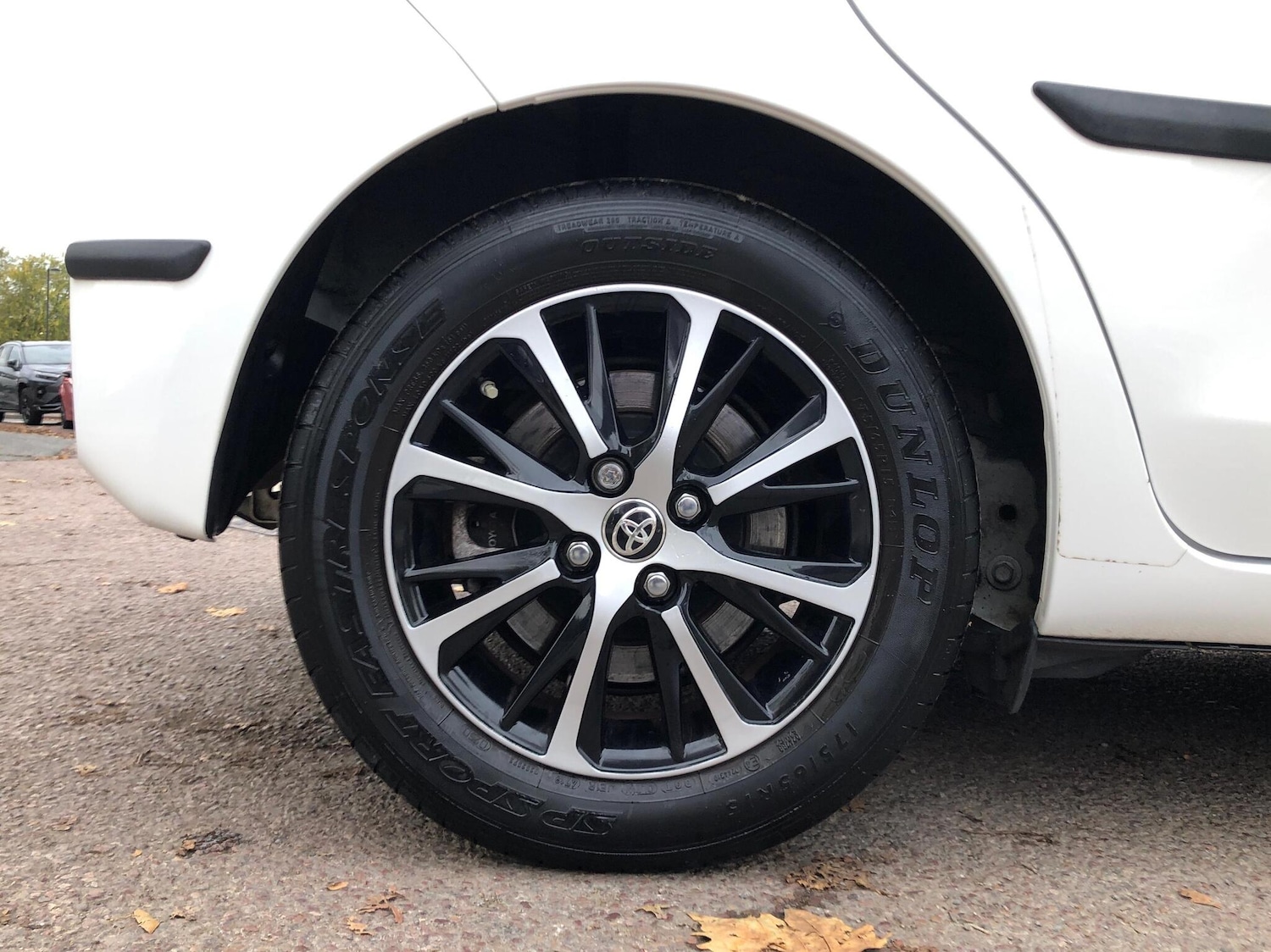 Used Toyota Yaris 2019 for sale - 76551806: Photo 23